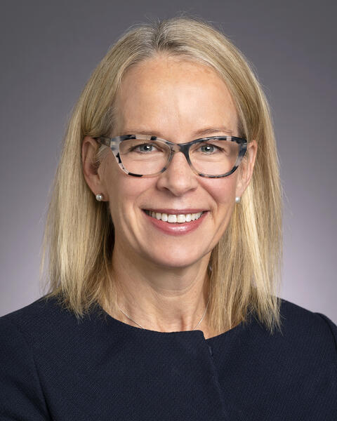 Kelly Morrison portrait