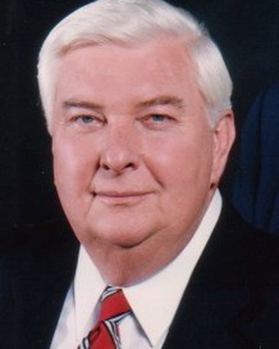 Portrait of Lincoln Almond