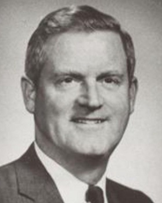 Portrait of Linwood Holton