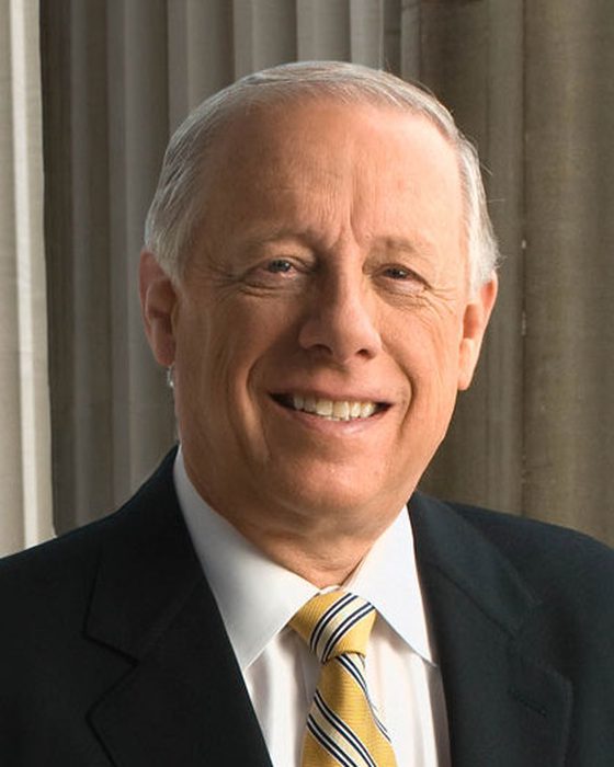 Portrait of Phil Bredesen