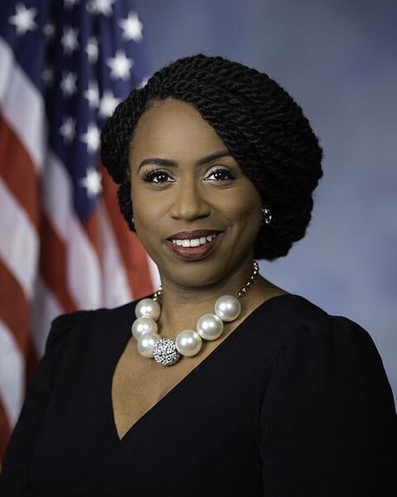 Portrait of Ayanna Pressley