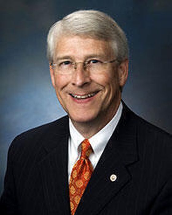 Portrait of Roger F. Wicker