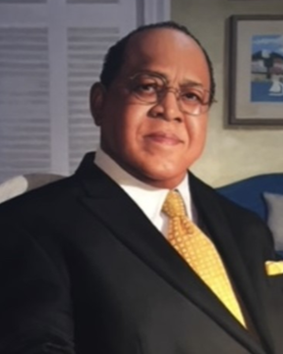 Portrait of Roy Lester Schneider