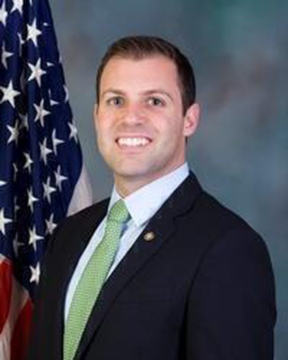 Portrait of Ryan Mackenzie