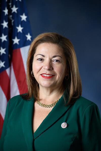 Portrait of Linda T. Sánchez