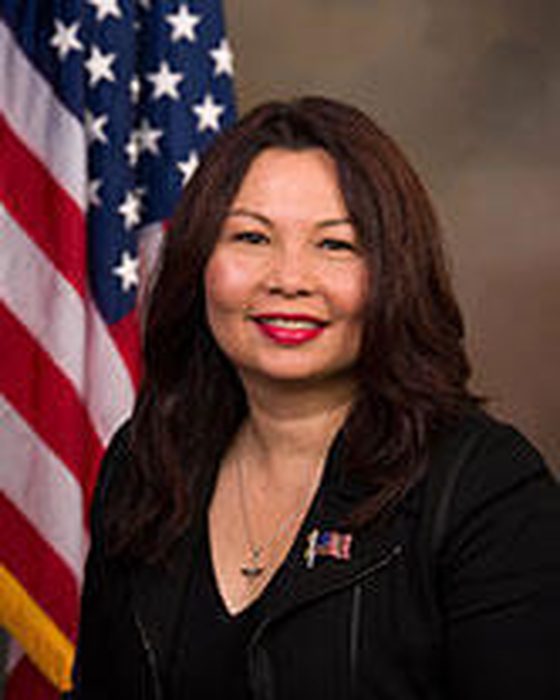Portrait of Tammy Duckworth
