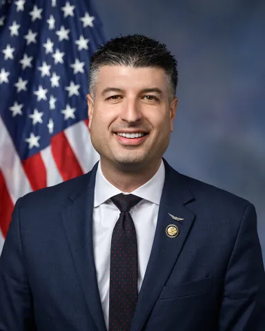 Tom Barrett portrait