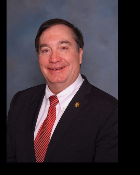 Portrait of Dan Roberts