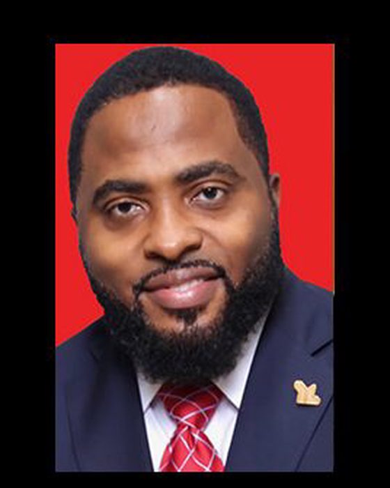 Portrait of Ken Hassell