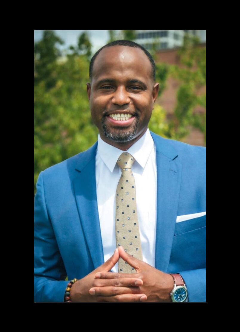 Travis Hendrix portrait