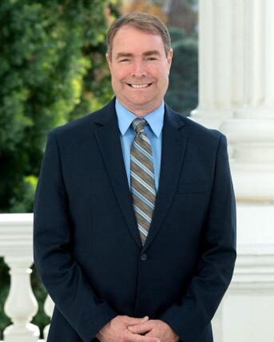 Portrait of Damon Connolly