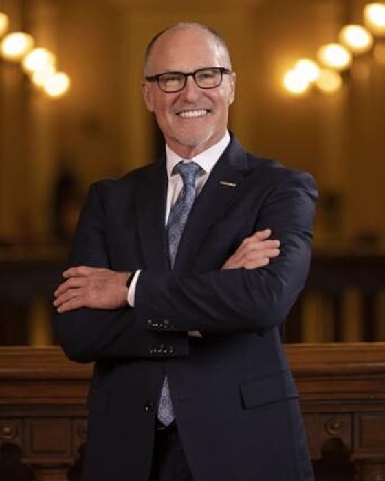 Portrait of Gregg Hart