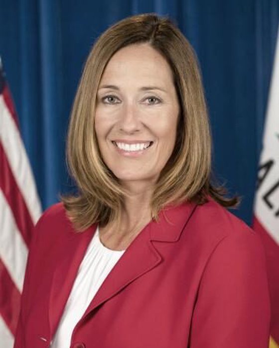 Portrait of Jacqui Irwin