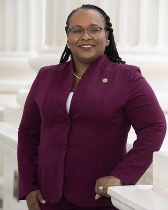 Portrait of Lori Wilson