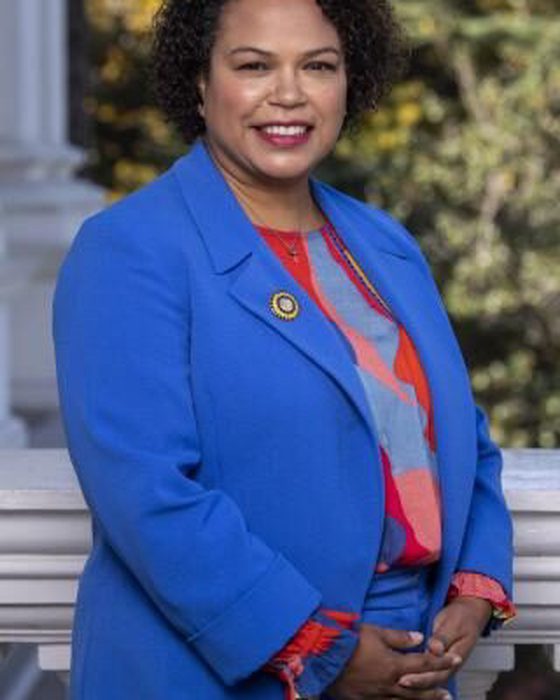 Portrait of Mia Bonta