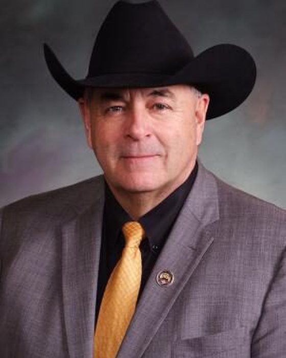 Portrait of Cleave Simpson