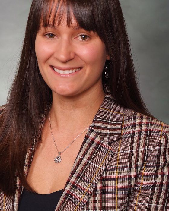 Portrait of Lisa Feret