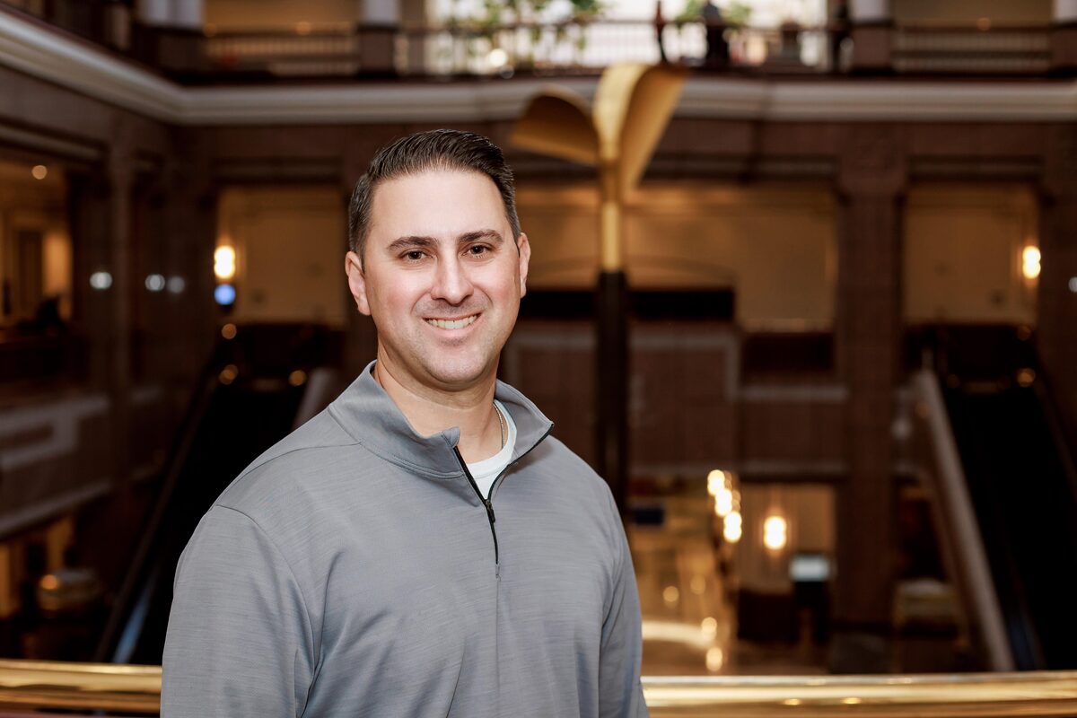 Portrait of Dave DeFronzo