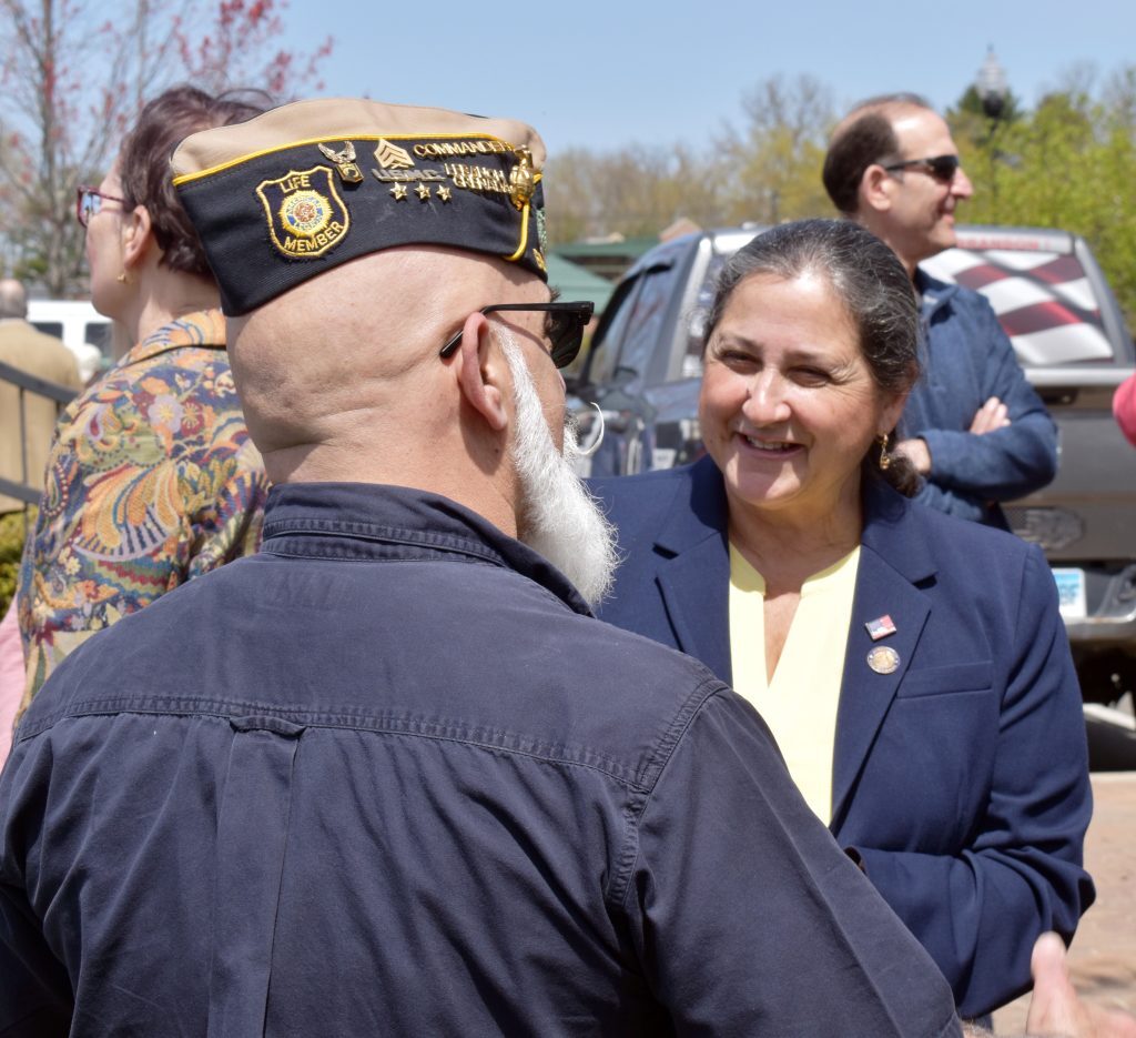 Donna Veach portrait