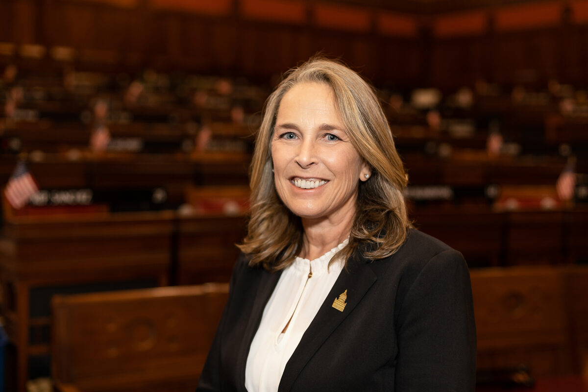 Robin Comey portrait