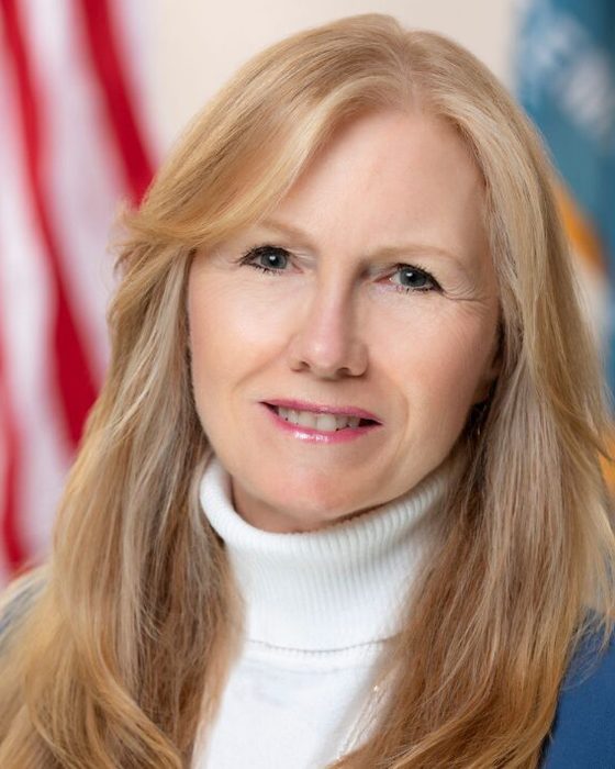 Portrait of Stephanie Hansen