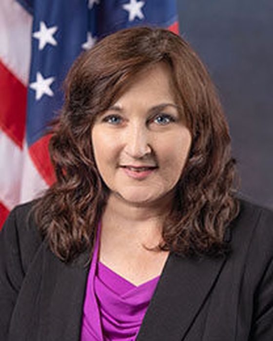 Portrait of Christine Hunschofsky