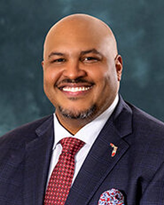 Portrait of Corey Simon