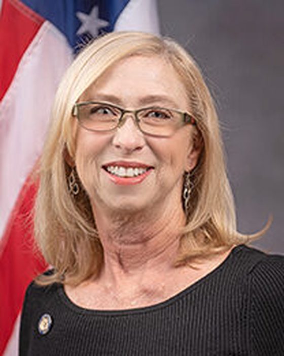 Portrait of Kelly Skidmore