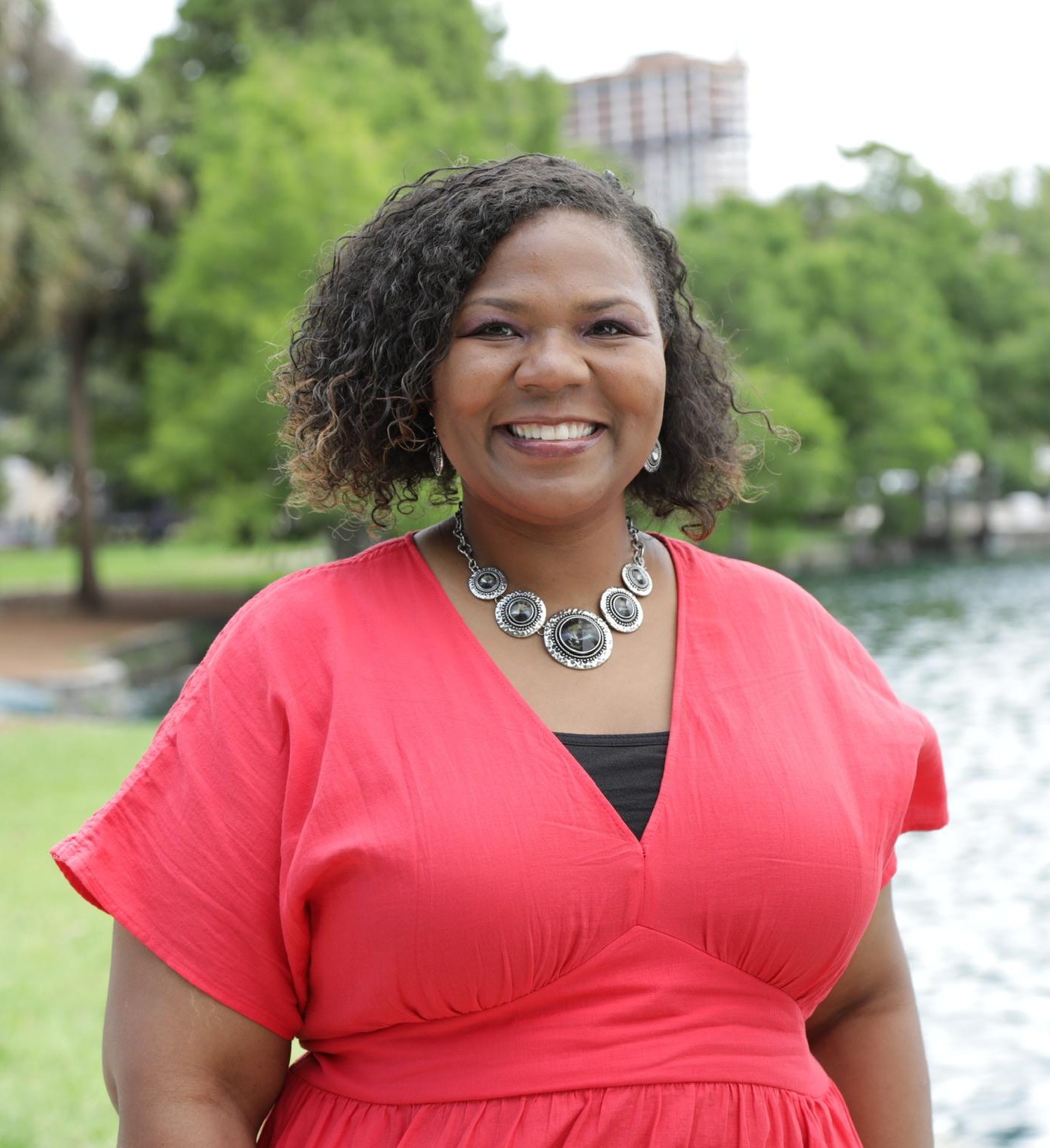 Portrait of LaVon Bracy Davis