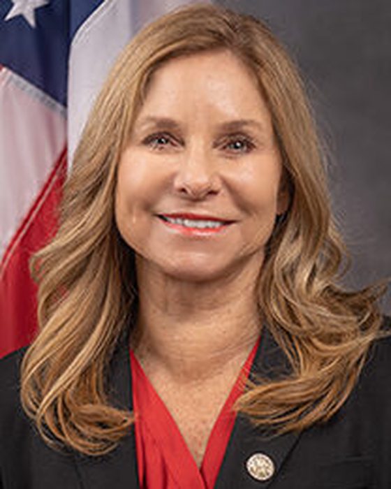 Portrait of Linda Chaney