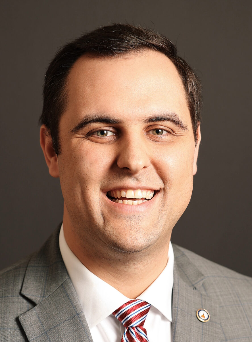 Martin Momtahan portrait