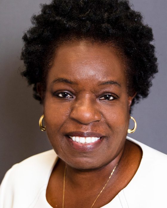 Portrait of Regina Lewis-Ward