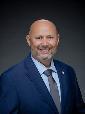 Portrait of Chris Muraoka