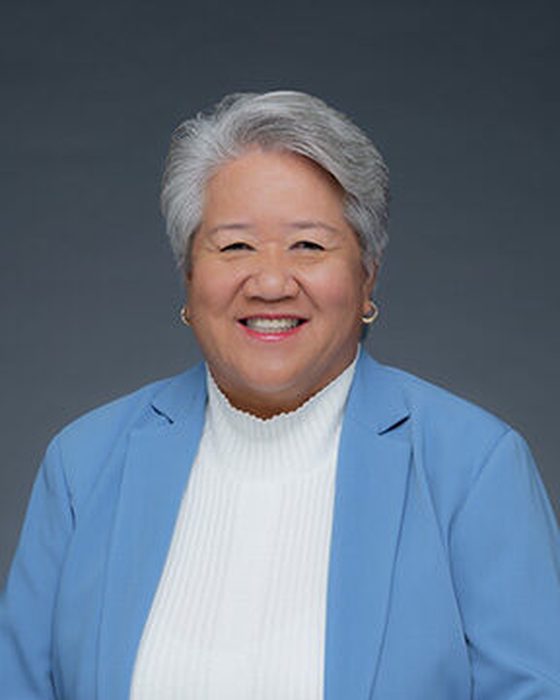 Portrait of Dee Morikawa