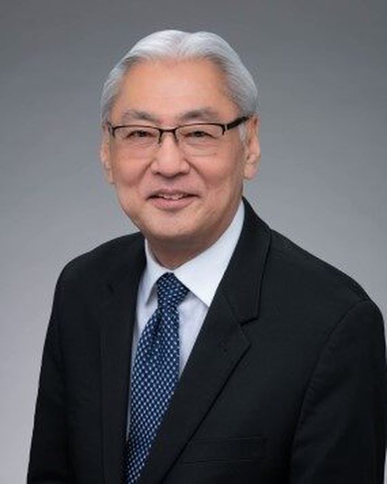 Portrait of Les Ihara