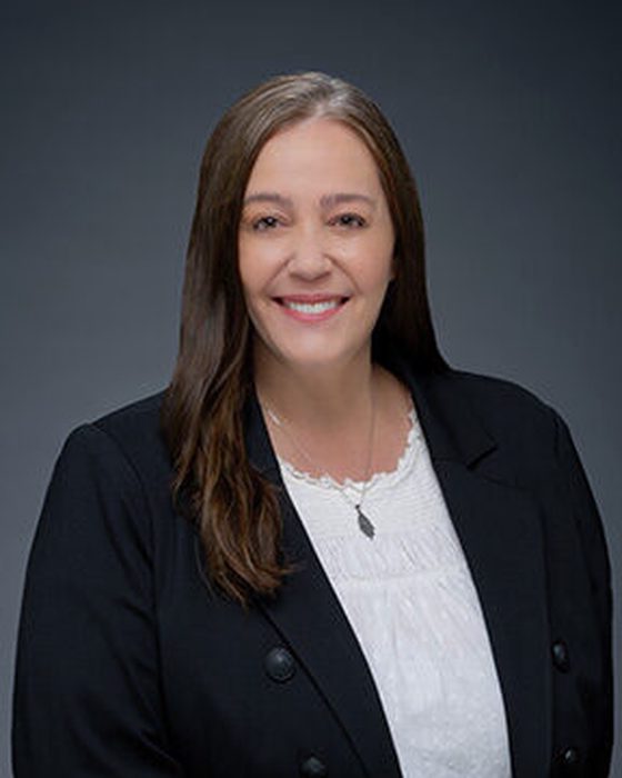 Portrait of Nicole Lowen