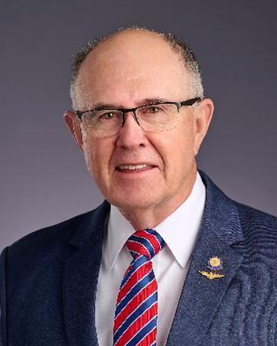 Portrait of Chuck Winder