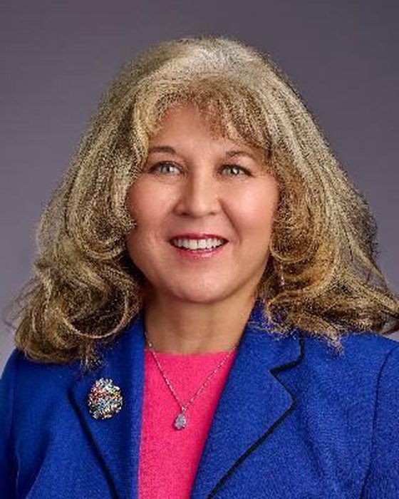 Portrait of Julie Yamamoto