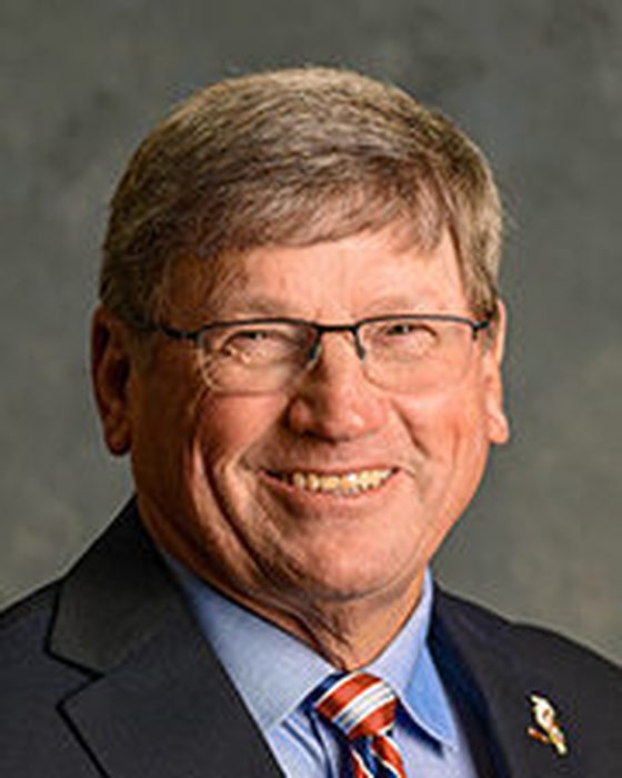 Portrait of Wayne Rosenthal