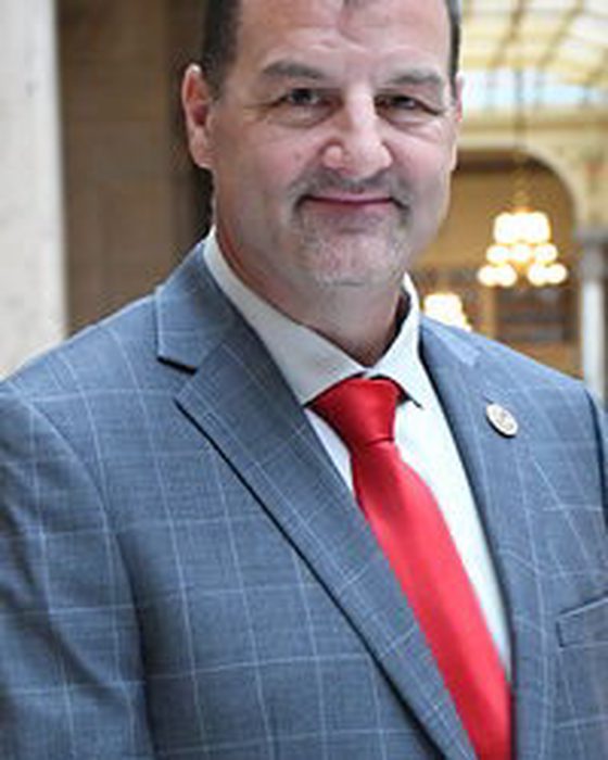 Portrait of Randy Maxwell