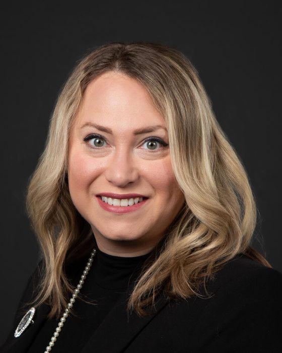 Portrait of Liz Bennett