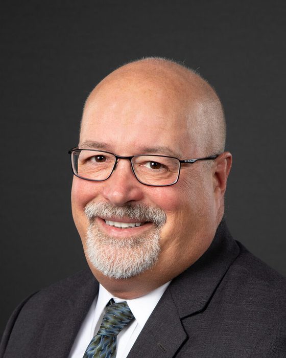 Portrait of Lynn Evans