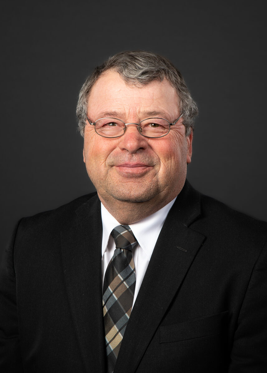 Norlin Mommsen portrait