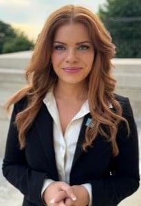 Portrait of Alexis Simmons