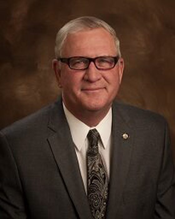 Portrait of Dan Kerschen