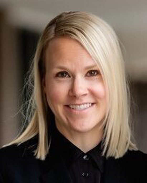 Portrait of Jo Ella Hoye