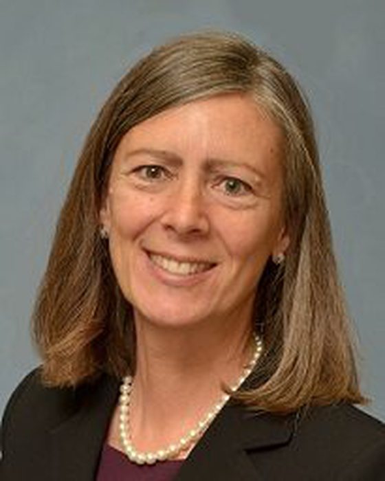 Portrait of Kellie Warren