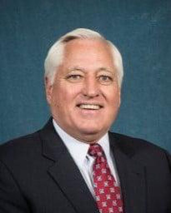 Portrait of Lon Pishny