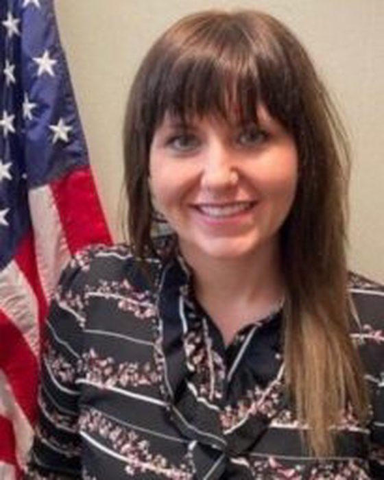 Portrait of Samantha Poetter Parshall