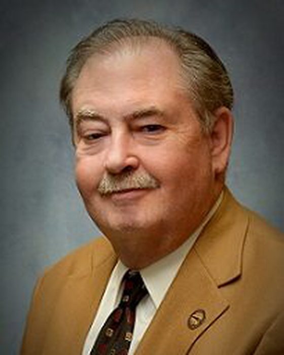 Portrait of Tim Shallenburger